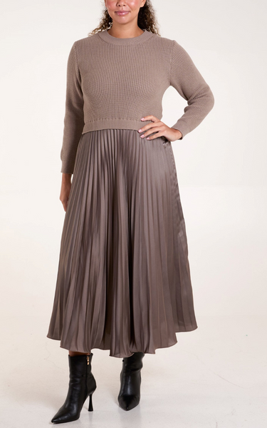 Dress - long sleeve knit top pleat skirt